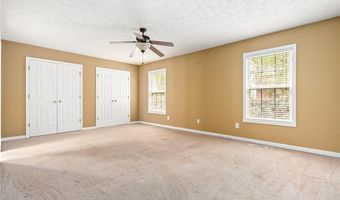 2428 E UNIVERSITY Dr 304, Auburn, AL 36830