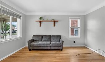 15861 Anne Ave, Allen Park, MI 48101