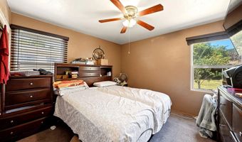 6020 Streamview Dr, La Mesa, CA 92115