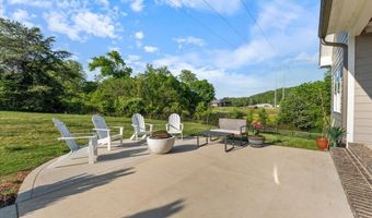 3338 Hawks Creek Dr, Apison, TN 37302