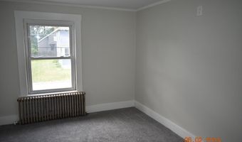 12 Whitten St, Allenstown, NH 03275