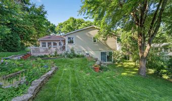 6809 Pilgrim Rd, Madison, WI 53711