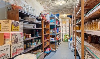 890 Dell Rd, Chubbuck, ID 83202