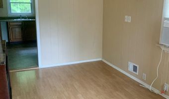 97 Vine St, Bayville, NJ 08721