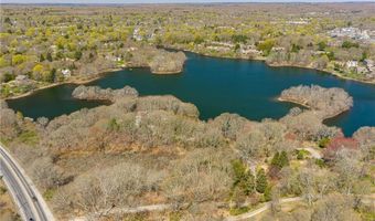 125 Woodruff Ave, Narragansett, RI 02882