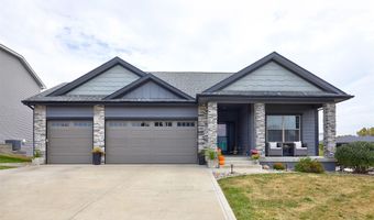 1417 S 11th St, Adel, IA 50003