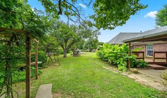 56 SQUIRE'S Grv, Atoka, TN 38004