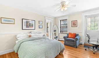 11- A Hanson St G, Boston, MA 02118