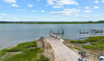 15 Palmetto Beach Dr, Bluffton, SC 29910