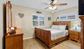 727 FLAMINGO Dr, Apollo Beach, FL 33572