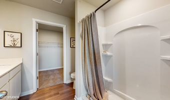 1021 34TH St SE, Altoona, IA 50009