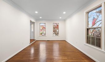 34 N GARFIELD St, Arlington, VA 22201