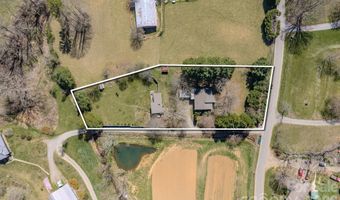 3 Taproot Trl, Barnardsville, NC 28709