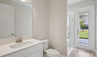 5178 EVERLONG Dr, Apollo Beach, FL 33572
