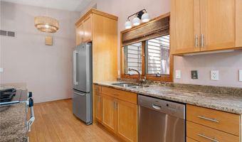 2006 11th Ave NE, Austin, MN 55912