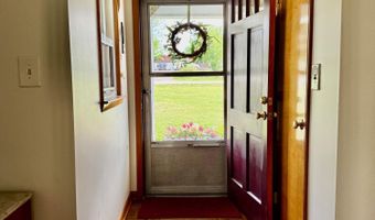 3317 HWY 52, Beattyville, KY 41311