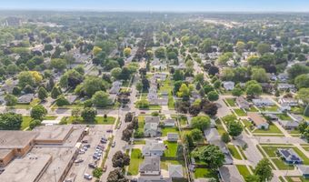 1500 E LINDBERGH St, Appleton, WI 54911