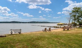 976 SHORE ACRES Rd, Arnold, MD 21012