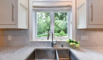 125 White Cottage Rd N, Angwin, CA 94508