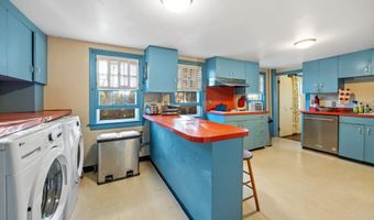 429 Sperry Rd, Bethany, CT 06524