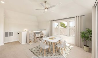 210 Comanche Trl, Alvarado, TX 76009