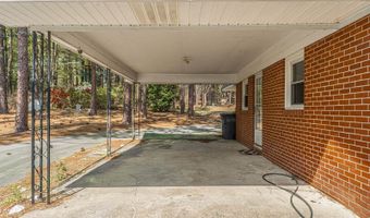 10395 Nc 211, Aberdeen, NC 28315