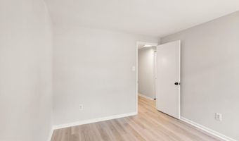 5141 BRADFIELD Dr, Annandale, VA 22003