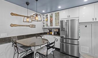 687 Hopping Rd, Belford, NJ 07718