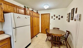 14401 Glenda Dr, Apple Valley, MN 55124