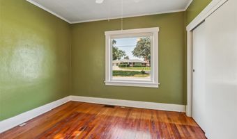 418 N 15th St, Adel, IA 50003