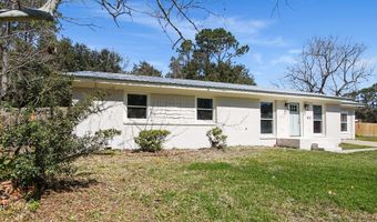 53 Bay Shore Dr, Apalachicola, FL 32320