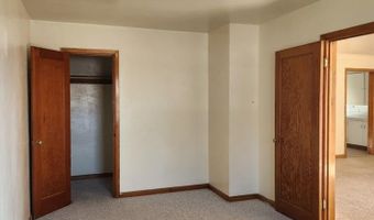 204 Grand Ave, Arco, ID 83213