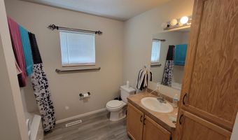 102 10th Ave, Belle Fourche, SD 57717
