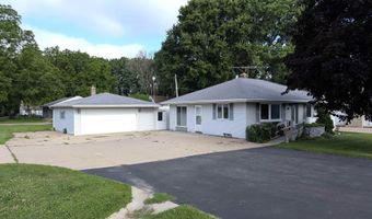 2013 N LYNNDALE Dr, Appleton, WI 54914