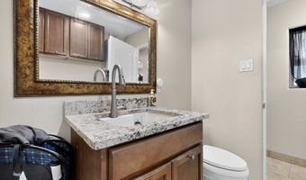 534 Muscatel Ave NE, Albuquerque, NM 87107