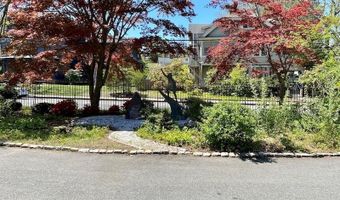 96 Rhode Island Ave 6, Newport, RI 02840