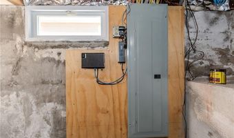 148 Grace St, Cranston, RI 02910