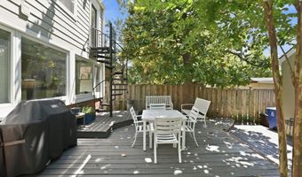 510 26TH Rd S, Arlington, VA 22202