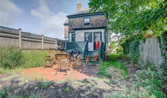 1 Bliss Rd, Newport, RI 02840