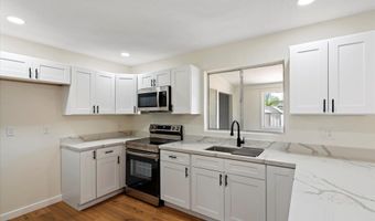 102 W 17TH Ave, Apache Junction, AZ 85120
