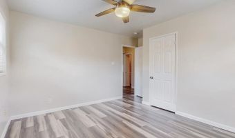 1701 Hoffman Dr NE, Albuquerque, NM 87110