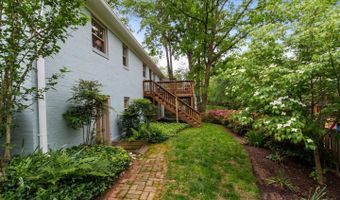 5336 WAPAKONETA Rd, Bethesda, MD 20816