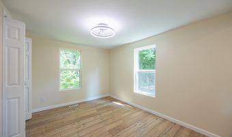 215 Sunset Dr, Athens, TN 37303