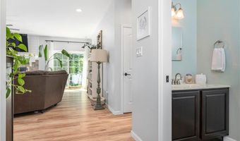 420 E Wallum Lake Rd, Burrillville, RI 02859