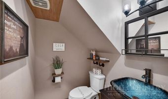 243 Ironwood Dr, Banner Elk, NC 28604