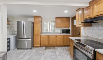 6111 Loud Dr, Oscoda, MI 48750