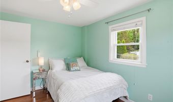 13 Garden Dr, Lincoln, RI 02865