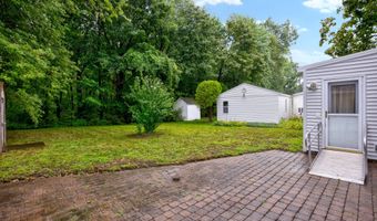 56 Miracle Ln, Albany, NY 12211