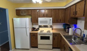 7580 Castleton Farms W Dr, Indianapolis, IN 46256