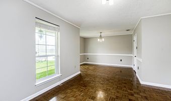 4376 Blecker Dr, Baton Rouge, LA 70809